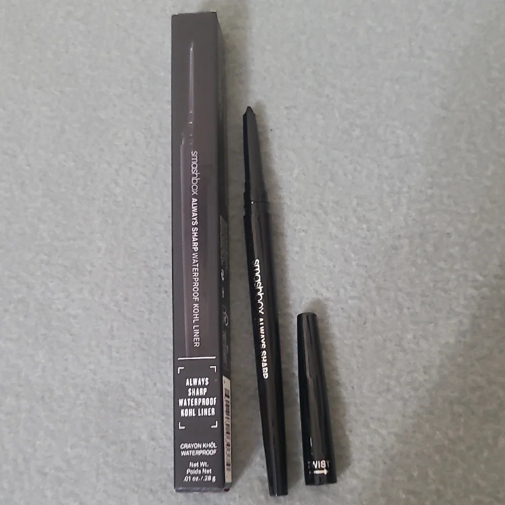 Smashbox Raven Always Sharp Waterproof Kohl Liner .01oz / .28g‎ Raven NEW IN BOX
